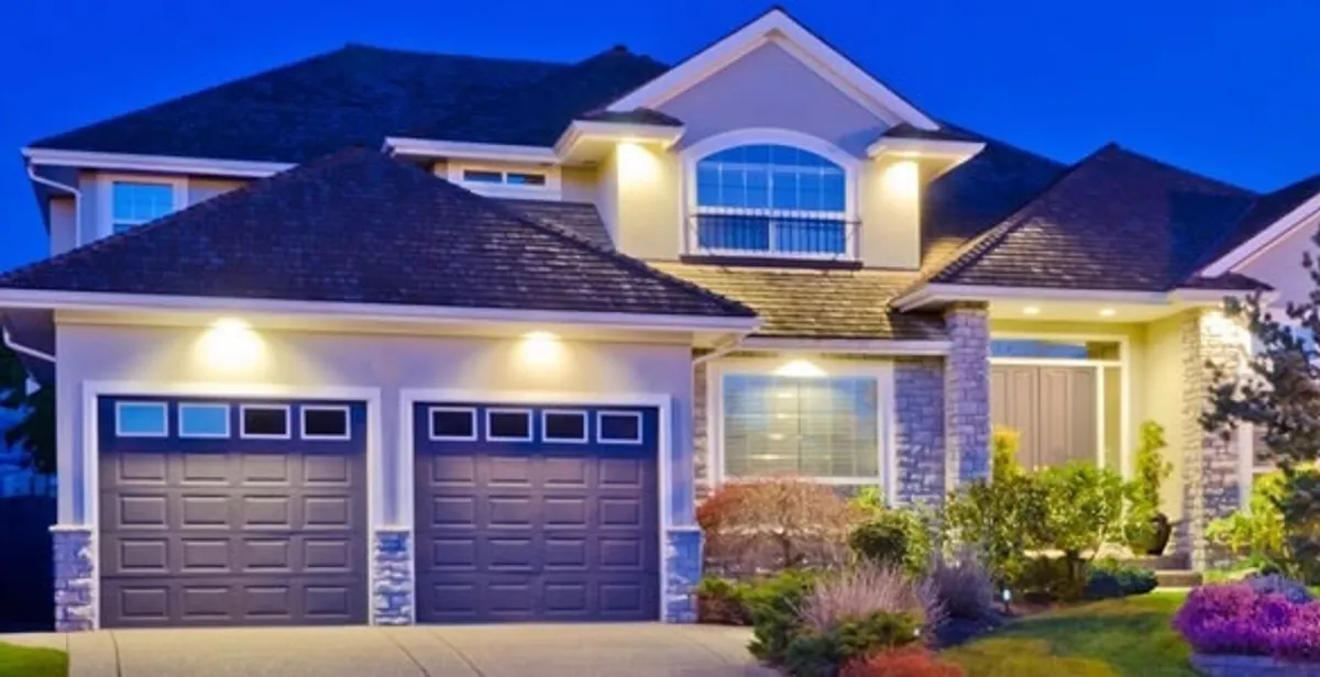 Programmable lighting installation improving residential exterior lighting control in Arlington, TX